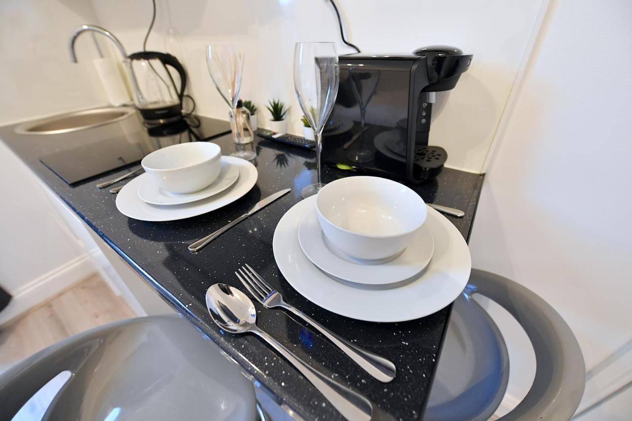 Central London Luxury Studios Fulham Close To Underground Newly Refurbished Buitenkant foto