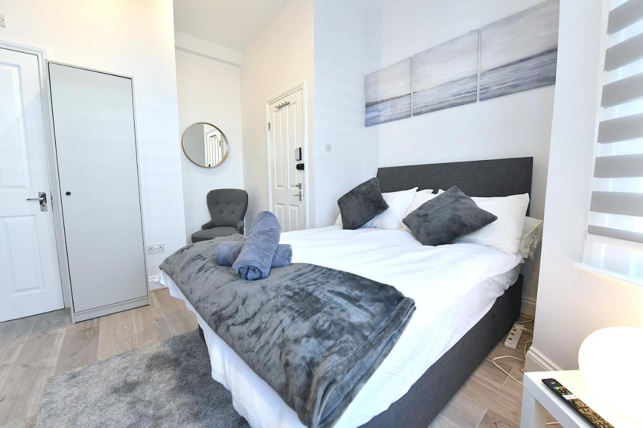 Central London Luxury Studios Fulham Close To Underground Newly Refurbished Buitenkant foto