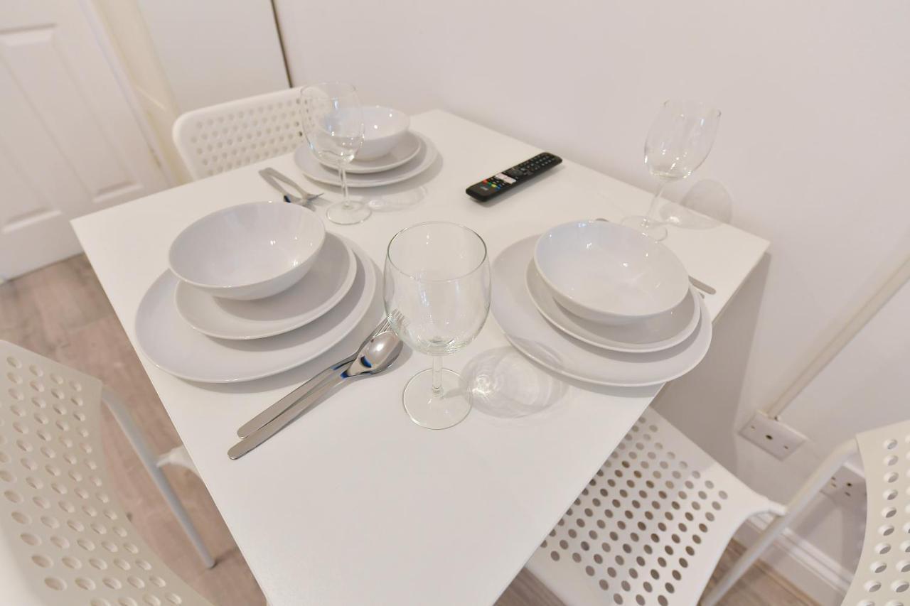 Central London Luxury Studios Fulham Close To Underground Newly Refurbished Buitenkant foto